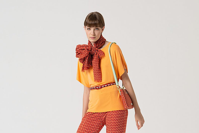 Camiseta oversize escote barco |Mandarina